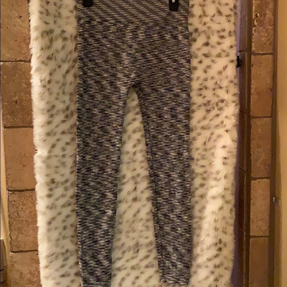 Gray yoga pants  
